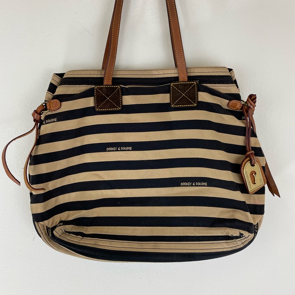 Tan & Black Dooney & Bourke purse